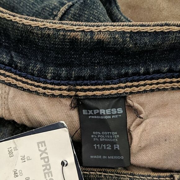 EXPRESS Precision Fit low Slung Flare Sz 11/12 NWT - Picture 9 of 10